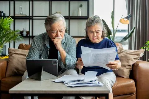 遗嘱、保险、信托、家族办公室，看起来每一项都可能相当完整。但这些安排往往形成于不同时间、不同国家，也由不同的律师、税务师、银行和顾问分别完成。风险有时并非“什么都没有做”，而是每个地方都做了一些，却没有人把所有安排放在一起重新审视。（Getty Images/iStockphoto）