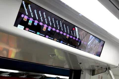 对房地产市场和交通规划较为熟悉的观察者，其实能够推断未来线路的大致走向以及地铁站位置。（周国威摄）