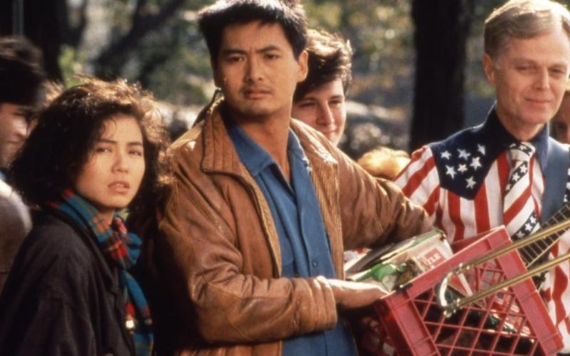 钟楚红（左）和周润发主演的《秋天的童话》是1987年香港第五卖座电影。（互联网）