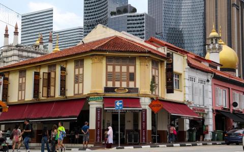 坐落在桥北路738号，已有78年历史的巴东咖哩饭老字号Warong Nasi Pariaman餐馆外观。1948年开业的Warong Nasi Pariaman在今年1月31日歇业。（档案照片）
